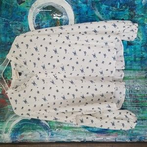 Universal Threads Floral Blouse, Cream & Blue - EUC
